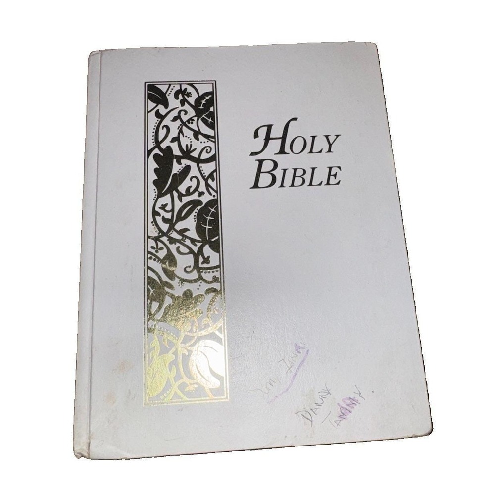 Holy Bible Zondervan New International Version 1993 0-310-95845-8 Christian